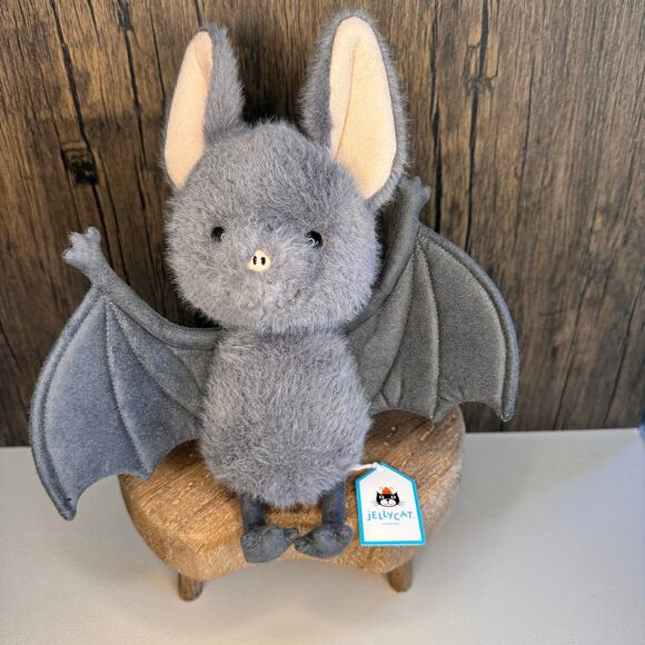 Jellycat Bat NEW! FAST SHIP Jellycat Broox Bat Halloween - Picture 2 of 9